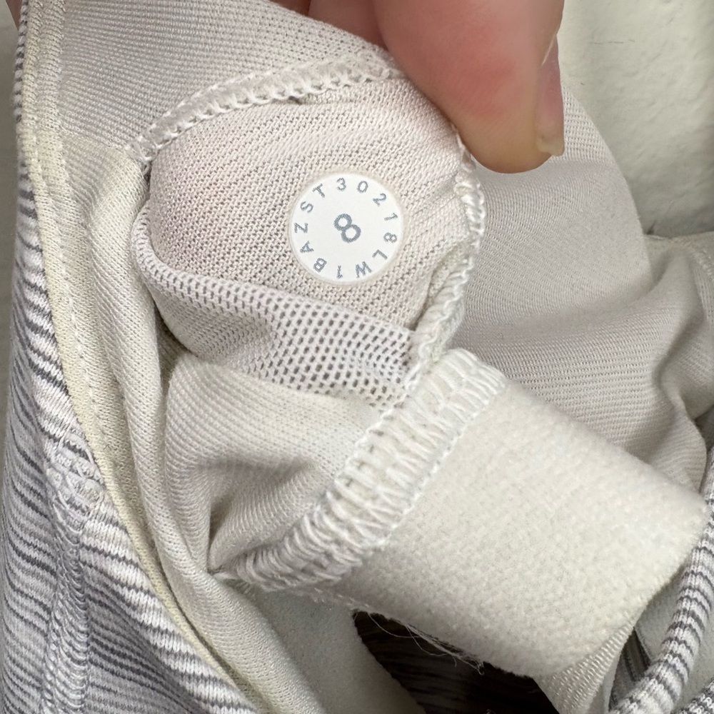 Lululemon Create Your Calm Tank size 8 - Picture 7 of 15